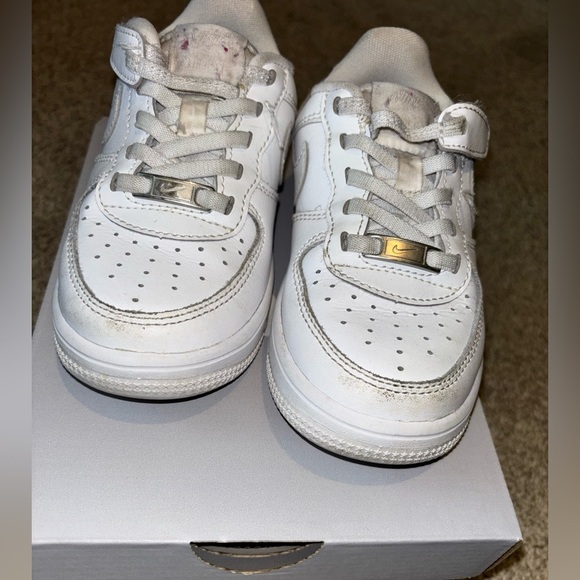 Toddler Force 1 Low EasyOn Kids White Sneakers - Picture 2 of 8